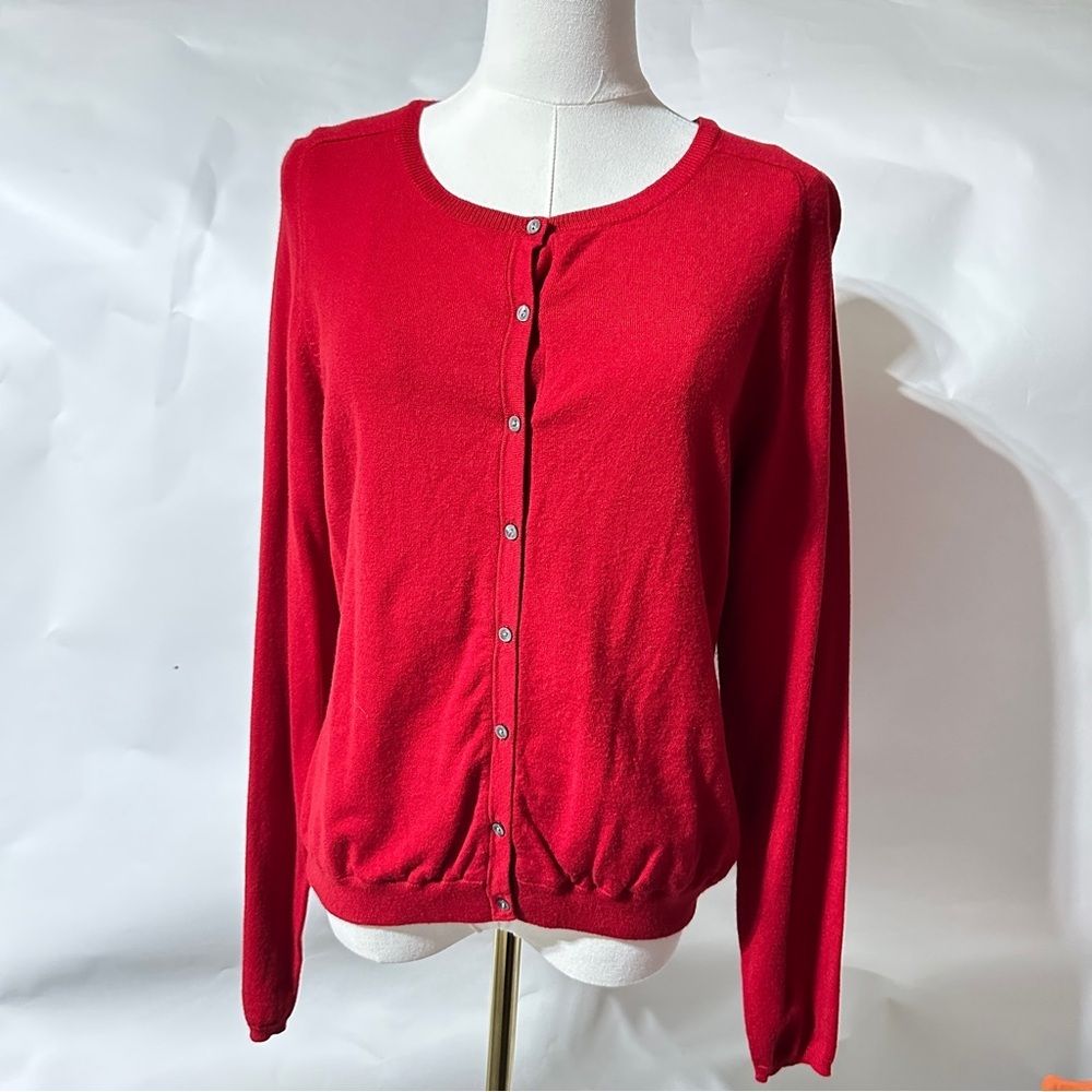 👉 Talbots Red Button-Front Cardigan – Women’s Medium